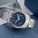 Breitling Avenger A24315101C1A1 - (2/8)