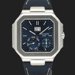 Patek Philippe Cubitus 5822P-001 (2025) - Blue dial 45 mm Platinum case (3/8)
