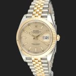 Rolex Datejust 41 126333 (2022) - Champagne dial 41 mm Gold/Steel case (1/8)