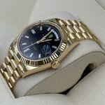 Rolex Day-Date 40 228238 (Onbekend (willekeurig serienummer)) - Zwart wijzerplaat 40mm Geelgoud (4/8)