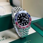 Rolex GMT-Master II 126710BLRO (2024) - Zwart wijzerplaat 40mm Staal (2/5)