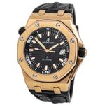 Audemars Piguet Royal Oak Offshore 15340OR.OO.D002CA.01 (2005) - Black dial 42 mm Red Gold case (2/7)