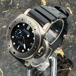 Panerai Submersible PAM01596 (2026) - Black dial 44 mm Steel case (4/8)