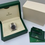 Rolex Explorer II 226570 (Unknown (random serial)) - Black dial 42 mm Steel case (2/8)