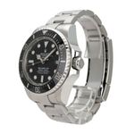 Rolex Sea-Dweller Deepsea 136660 (2023) - Black dial 44 mm Steel case (3/8)