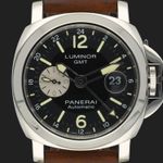 Panerai Luminor GMT Automatic PAM01088 (2020) - Zwart wijzerplaat 44mm Staal (2/8)