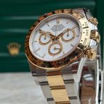 Rolex Daytona 126503 (2025) - White dial 40 mm Gold/Steel case (6/7)