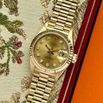 Rolex Lady-Datejust 69178G (1993) - Gold dial 26 mm Yellow Gold case (1/8)