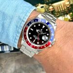 Rolex GMT-Master 16700 (1996) - Zwart wijzerplaat 40mm Staal (2/8)