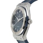 Hublot Classic Fusion Blue 542.NX.7170.LR (Unknown (random serial)) - Blue dial 42 mm Titanium case (6/8)