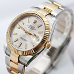 Rolex Datejust 41 126333 (Onbekend (willekeurig serienummer)) - 41mm Goud/Staal (2/8)