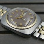 Bulova Vintage Unknown (Onbekend (willekeurig serienummer)) - Bruin wijzerplaat Onbekend Onbekend (5/16)