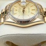 Rolex Day-Date 36 18238 (1992) - Gold dial 36 mm Yellow Gold case (5/9)