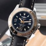Breitling Superocean 44 C1739112/BA77 (Onbekend (willekeurig serienummer)) - Zwart wijzerplaat 44mm Goud/Staal (1/8)