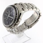 Omega Speedmaster Racing 326.30.40.50.01.001 (2009) - Black dial 40 mm Steel case (2/6)