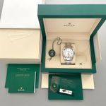 Rolex Datejust 41 126300 (2021) - Zilver wijzerplaat 48mm Staal (2/7)