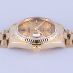 Rolex Day-Date 36 18238 (1990) - Champagne dial 36 mm Yellow Gold case (7/8)