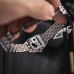 Cartier Panthère WSPN0013 (2025) - Silver dial 23 mm Steel case (6/7)