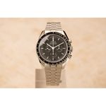 Omega Speedmaster Professional Moonwatch 310.30.42.50.01.002 (2026) - Zwart wijzerplaat 42mm Staal (2/6)