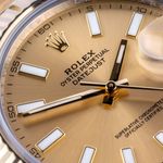 Rolex Datejust II 116333 (2015) - Champagne dial 41 mm Gold/Steel case (2/8)