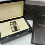 Patek Philippe Calatrava 7234R-001 (2020) - Brown dial 37 mm Rose Gold case (2/8)