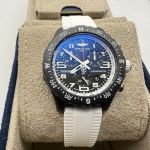 Breitling Endurance Pro X83310A71B1S1 (2026) - 39mm Plastic (2/7)