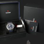 Tudor Pelagos 25707KN (2023) - Blue dial 42 mm Carbon case (8/8)