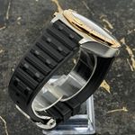 Breitling Chronomat 42 UB0134101B1S1 (2026) - Green dial 43 mm Gold/Steel case (8/8)