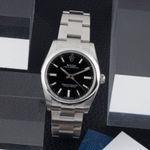 Rolex Oyster Perpetual 34 124200 (Unknown (random serial)) - Black dial 34 mm Steel case (1/8)