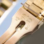 Rolex Day-Date 36 18038 (1974) - Black dial 36 mm Yellow Gold case (7/8)