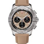 Breitling Avenger AB0147101A1X1 (2025) - Beige dial 44 mm Steel case (1/1)