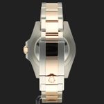 Rolex GMT-Master II 126711CHNR (2020) - Black dial 40 mm Gold/Steel case (6/8)