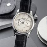 Glashütte Original Senator Hand Date 1-39-58-02-02-04 (Unknown (random serial)) - Silver dial 40 mm Steel case (3/8)