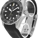 TAG Heuer Aquaracer 300M WBP201A.FT6197 (2024) - Black dial 43 mm Steel case (3/5)