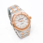 Audemars Piguet Royal Oak Selfwinding 15450SR.OO.1256SR.01 (2021) - Silver dial 37 mm Gold/Steel case (4/8)