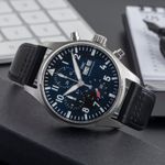 IWC Pilot Chronograph IW378001 (Unknown (random serial)) - Black dial 43 mm Steel case (2/8)