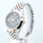 Rolex Datejust 41 126301 (2025) - Grey dial 41 mm Gold/Steel case (2/8)