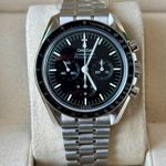 Omega Speedmaster Professional Moonwatch 310.30.42.50.01.002 (2024) - Black dial 42 mm Steel case (2/7)