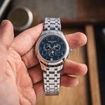 Patek Philippe Annual Calendar 4947/1A-001 (Unknown (random serial)) - Blue dial 38 mm Steel case (7/8)