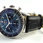 Breitling Navitimer AB0139241C1P1 (2024) - Blauw wijzerplaat 41mm Staal (2/8)