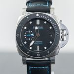 Panerai Luminor Submersible PAM00683 (2022) - Black dial 42 mm Steel case (5/8)