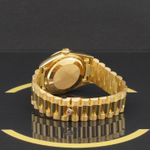 Rolex Day-Date 36 18238 (1991) - Gold dial 36 mm Yellow Gold case (7/7)