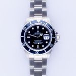 Rolex Submariner Date 16610 (2000) - Zwart wijzerplaat 40mm Staal (3/8)