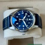 IWC Pilot Mark IW328203 (2025) - Blauw wijzerplaat 40mm Staal (4/7)