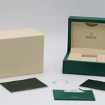 Rolex Sea-Dweller 126600 (Unknown (random serial)) - Black dial 43 mm Steel case (8/8)