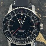 Breitling Navitimer GMT A32310251B1P1 (2025) - Zwart wijzerplaat 41mm Staal (2/8)