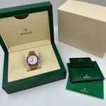 Rolex Yacht-Master II 116688 (2024) - Wit wijzerplaat 44mm Geelgoud (2/8)