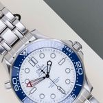 Omega Seamaster Diver 300 M 210.30.42.20.04.002 (2025) - Wit wijzerplaat 42mm Staal (3/8)
