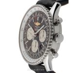 Breitling Navitimer 01 AB0120 (2011) - Black dial 43 mm Steel case (5/8)