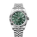 Rolex Sky-Dweller 336934 (2024) - Green dial 42 mm Gold/Steel case (1/5)